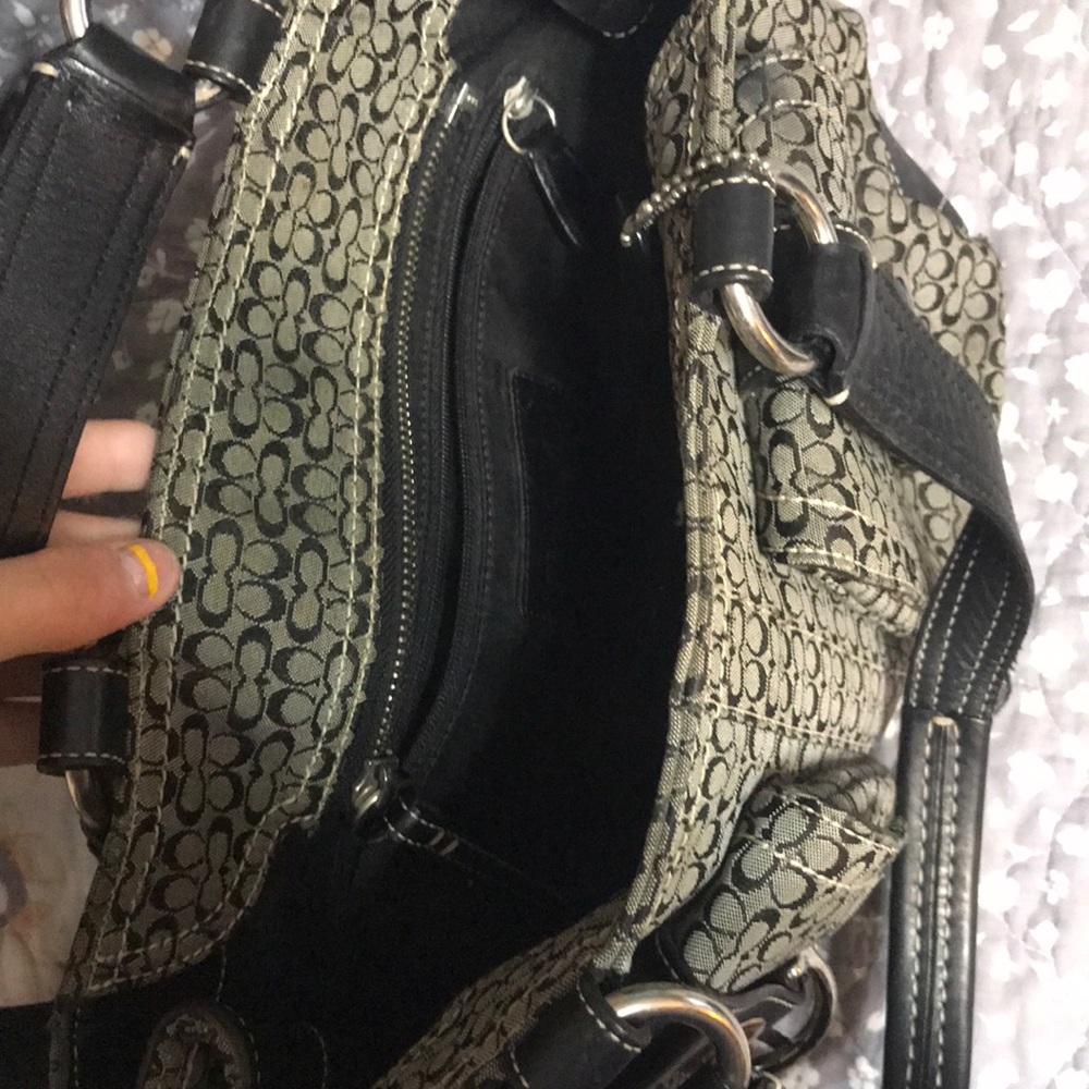 Purse - Picture 2 of 2